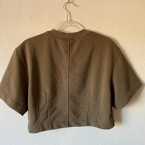 Sweaty Betty Wren Crop Tee in Olivegreen - Picture 8 of 8